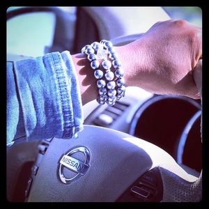 Silver beaded bracelet